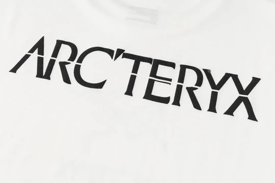 （ ） Arc’teryx ARC 24SS logo T 60 ， g 。 Breathable， ， ， 。 logo ， 。 ， 。 ， ， ， ， :S-XL（ ）